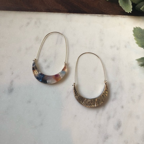 The Andie - Colorful Crescent Hoop! - Picture 2 of 6